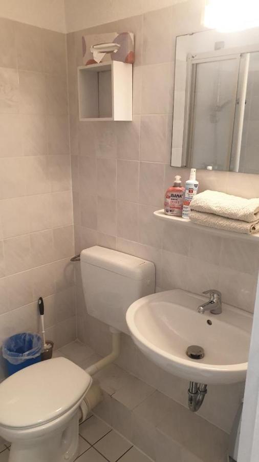 Rooming24, Kleine Guest house *